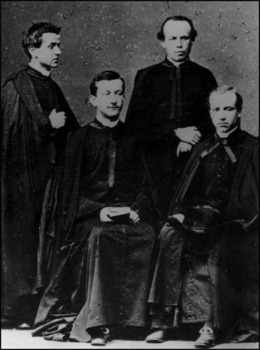 Dehon s tromi spolužiakmi - tesnopiscami - na Vaticanum Primum