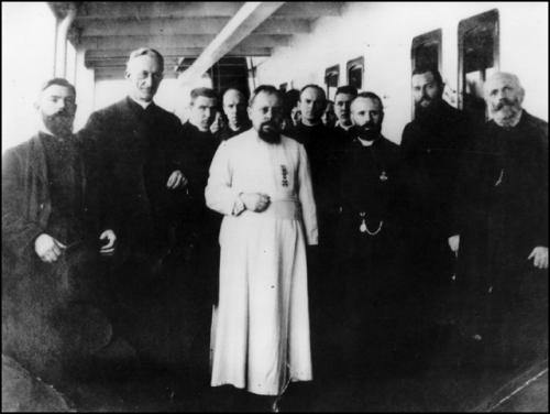 Dehon pri odchode kňazov Hosscha a Schullza - 9.12.1909