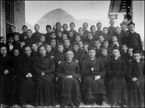 Dehon v Apoštolskej škole v Albíne v roku 1911